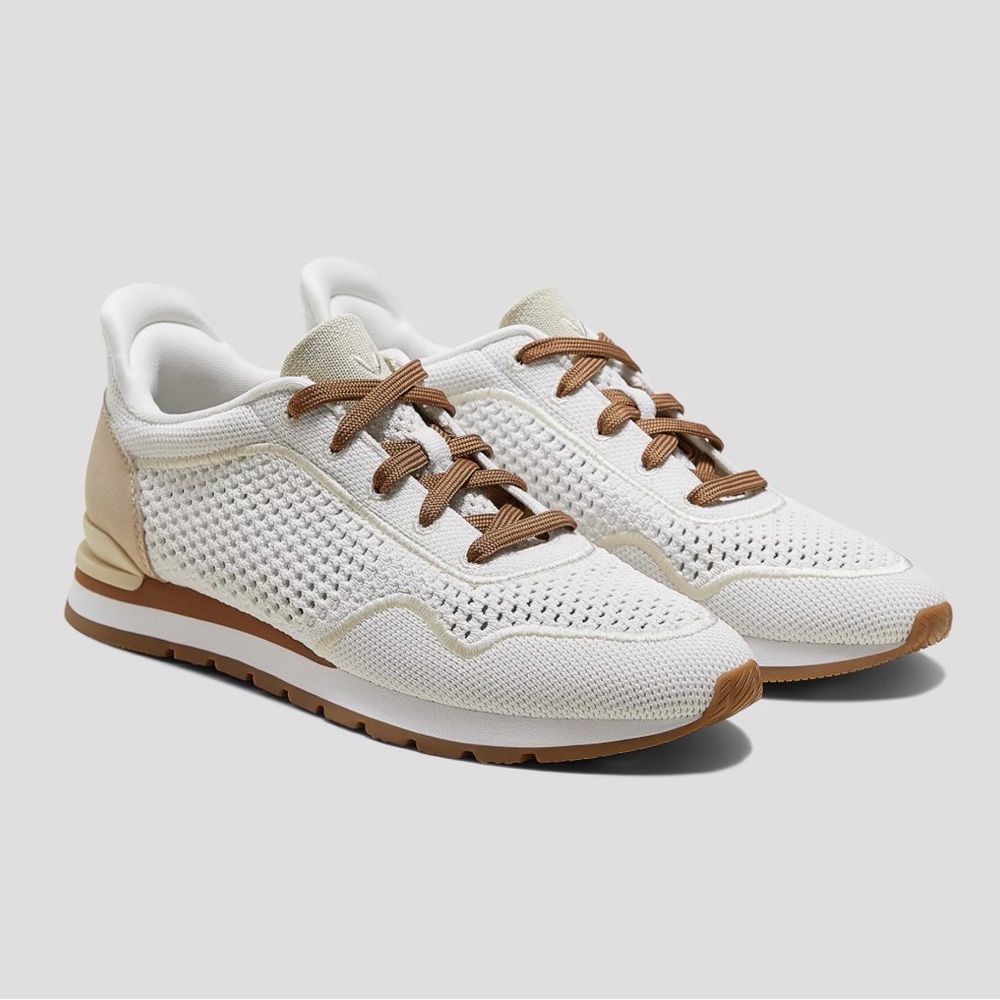 Vivaia Unisex Slip-On Mesh Sneakers